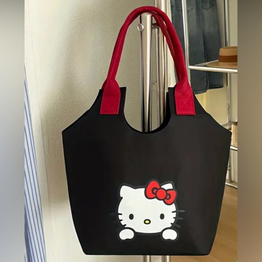 Hello Kitty handbag
